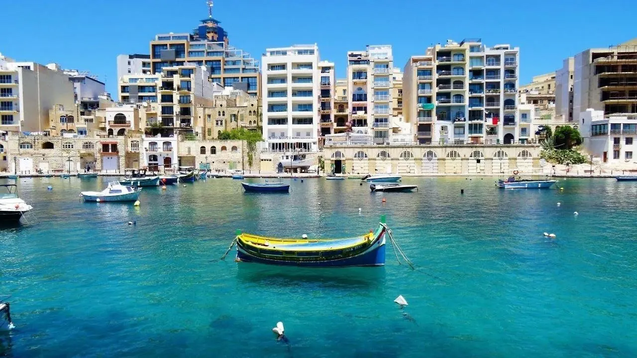 Contemporary 3Br Retreat In Prime Sliema Apartment Malta