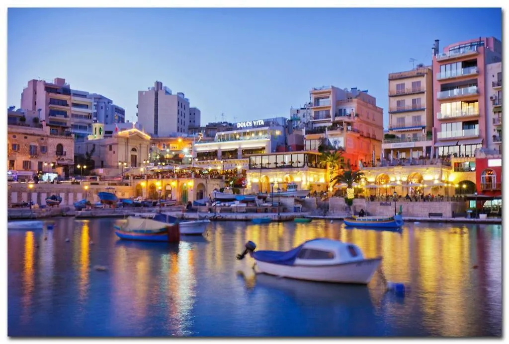 Contemporary 3Br Retreat In Prime Sliema Apartment