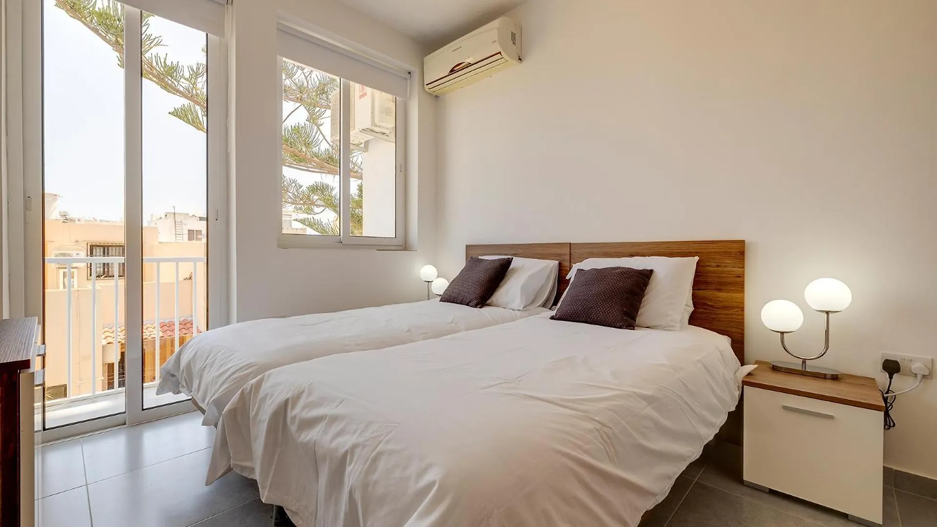 Contemporary 3Br Retreat In Prime Sliema Apartment